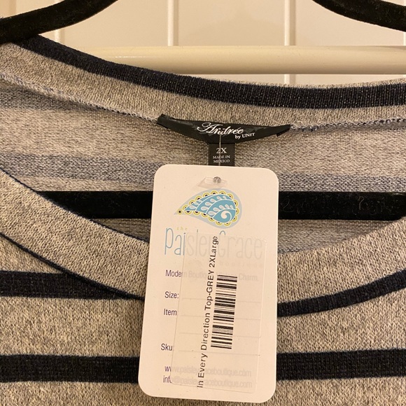 PGB Grey/Navy Striped Top. 2XL NWT. - Picture 2 of 3